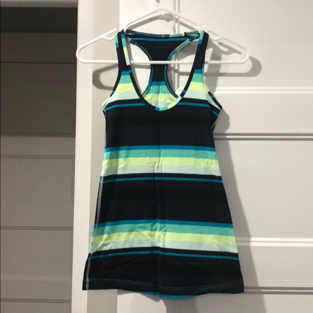 Lululemon yoga top